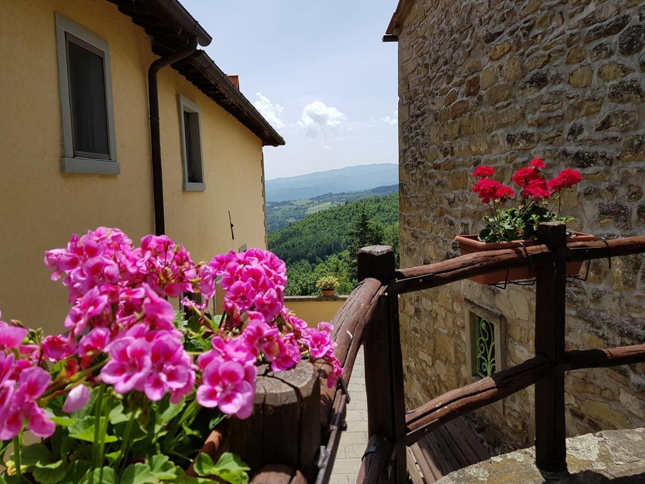 Hotel Borgo Tramonte Pratovecchio Stia Esterno foto